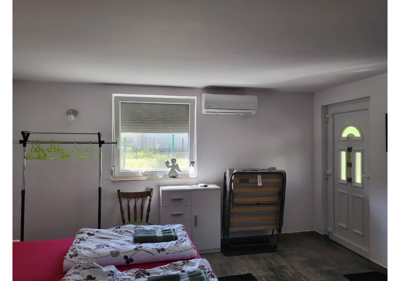 Forras Vendeghaz Apartment Tata Luaran gambar